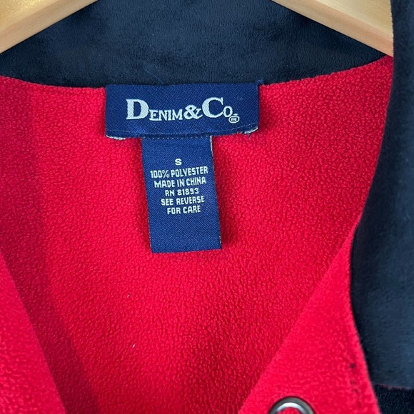 Denim&Co. Fleece Jacket Red Trim Button‎ Front Cozy Comfort Black Small - Picture 2 of 7
